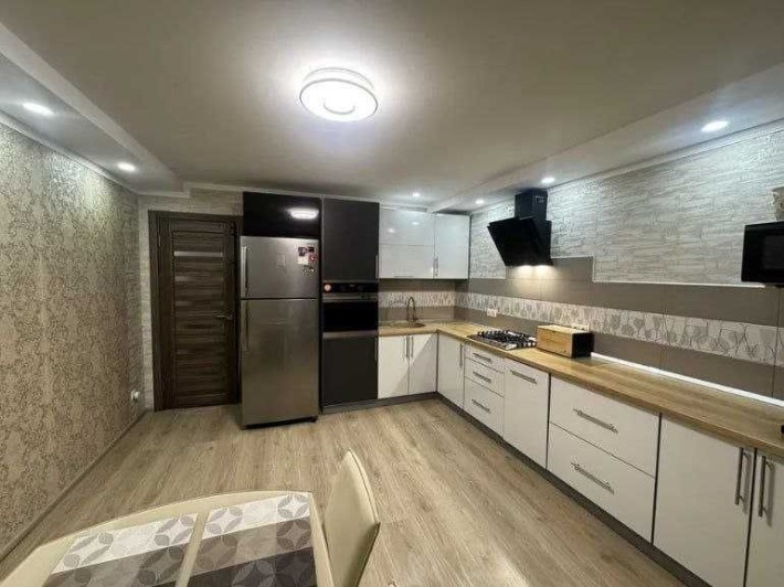 Продаж 2-кімнатної квартири пр. Лушпи ЖК Еспланада (корпус 25) - фото 1