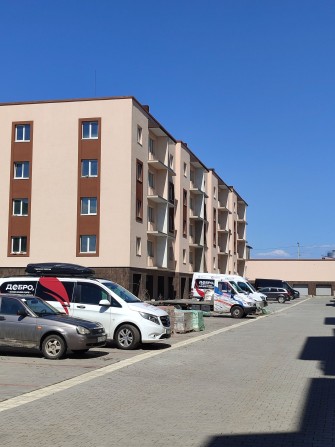 Продається велика 2 кімнатна квартира в НОВОБУДОВІ. З Гаражем! - фото 1