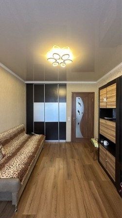 2к Химгородок рн школы (46/29/6) 3/5кирп не угловая, ремонт, мебель - фото 1
