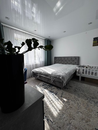 1к затишна квартира з хорошим ремонтом! р-н Чайки ₴ - фото 1