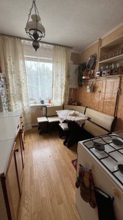 Продати 4-х кімнатну квартиру - фото 1