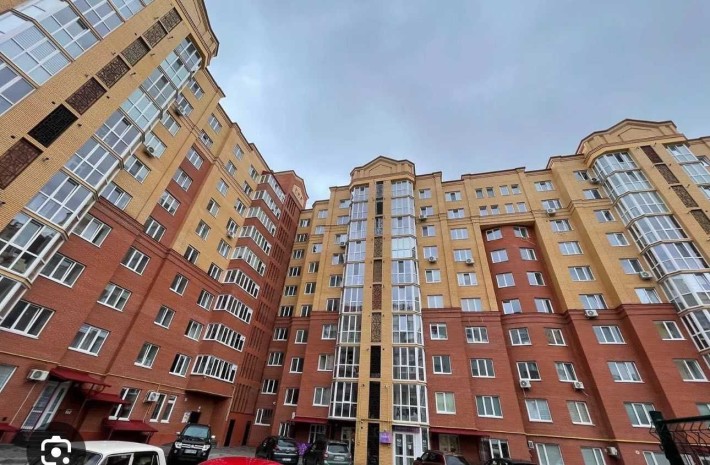 Продаж 2-к квартири  або місце під комерцію у провулку Тарнавського - фото 1
