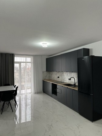 Продаж 1-кімнатної кварти | ЖК Радіщева Новий | район Боздош - фото 1