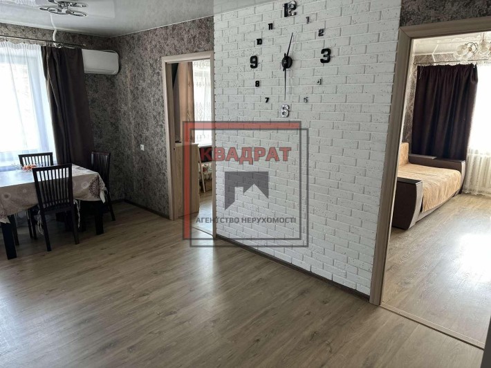 Продам чудову 3х кімнатну квартиру на Подолі - фото 1