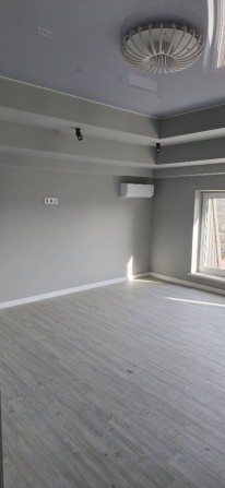 Эксклюзив. 2-х кімнатна квартира з дизайнерським ремонтом, центр - фото 1
