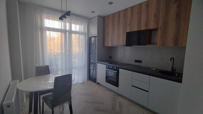 Продається 1-кімнатна квартира, ЖК Мала Прага
Код: 25486 - фото 1