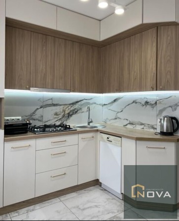 Продаж 2-кімнатної квартири по вул. Генерала Мирона Тарнавського - фото 1