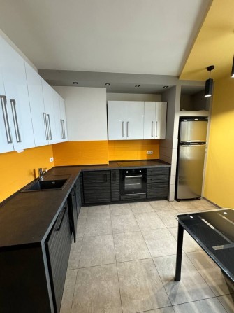 Продаж 3-х кімнатної новобудови ПАРКОВА ЗОНА, з виходом на власний дах - фото 1