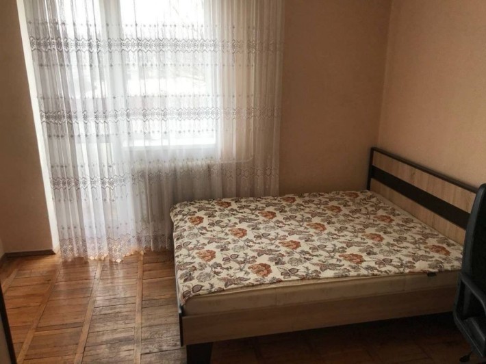 р Продам 2-кімнатну квартиру на Дворецькій - фото 1