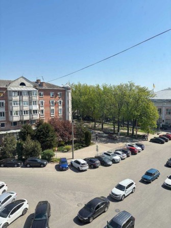 Продаж двокімнатної квартири, центр (10 школа) - фото 1