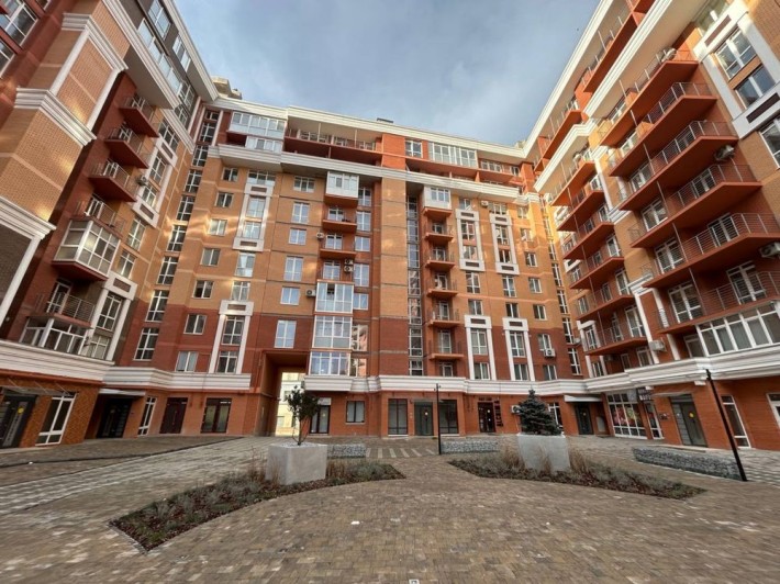 Продам 2-кімн квартиру напроти ТЦ Проспект, Ромтісбуд - фото 1