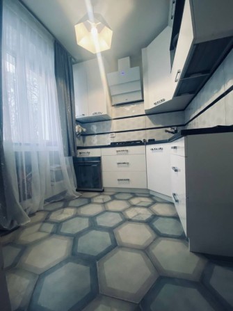 Продам Квартиру 3-к Автономка земля - фото 1