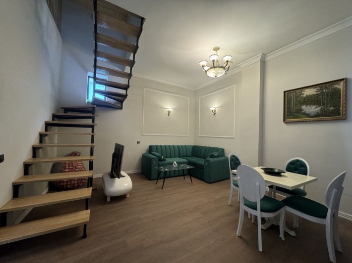 Продаж 1.5к/вул.Берчені/Центр 5хв/70м2 - фото 1