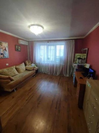 Продаж 3-кімнатної квартири вул. Г.Крут (маг. Веселка) ЦЕГЛА! - фото 1