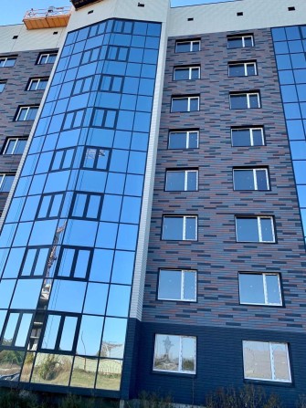 Половка 83  ЖК Затишний   м-н Юровка 2 комнатная   в  новом доме . - фото 1