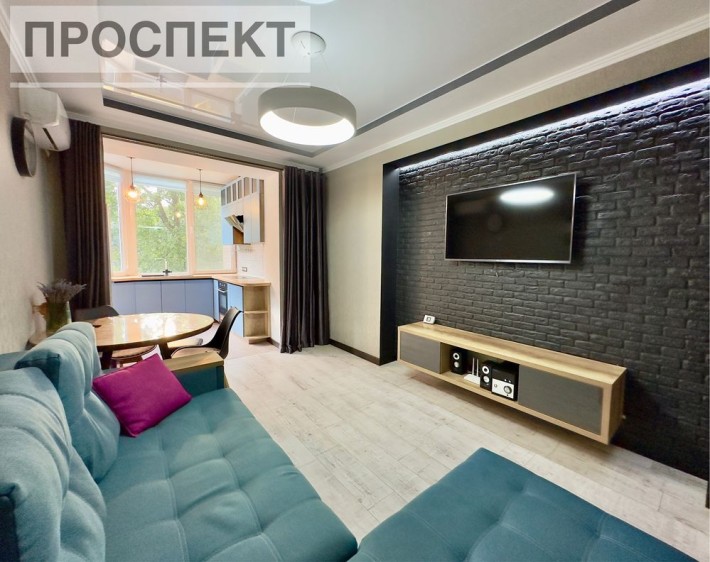 Продам 1 кімн. квартиру вул. Харківська ( ЖК « Зарічний). Вид на річку - фото 1
