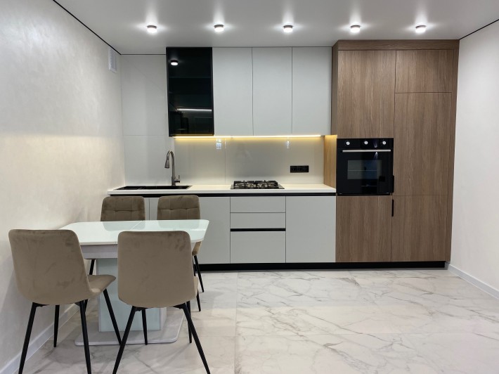 Продаж 3к квартири на вул.Київській - фото 1