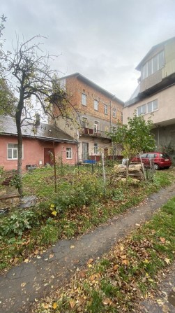 460$/м2, ЦЕНТР, великогабаритна квартира! Під ремонт! - фото 1