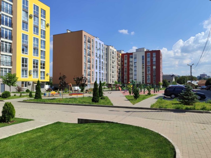 Продається 3-кім новобудова вул Київська (Центр), можна по перерахунку - фото 1