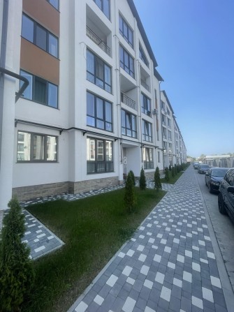 Велика ДВОХ кім.квартира, ПЕНТХАУС, вул. Мазепи. - фото 1