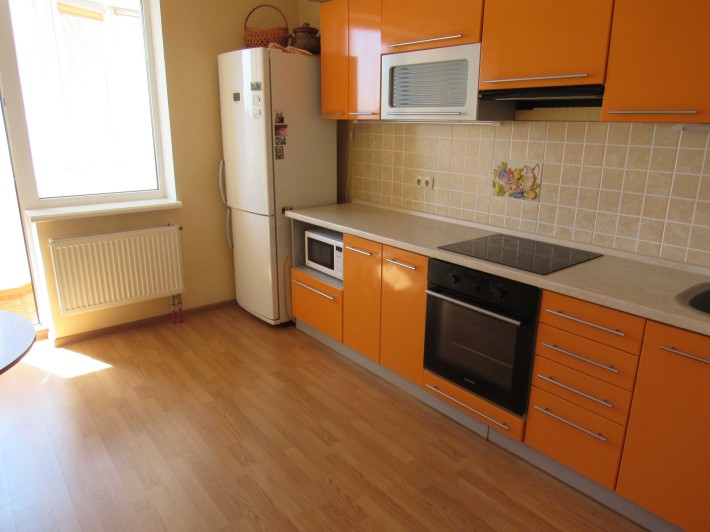 Продам 2к квартиру з ремонтом в новому будинку вул. Г.Дніпра + кладова - фото 1