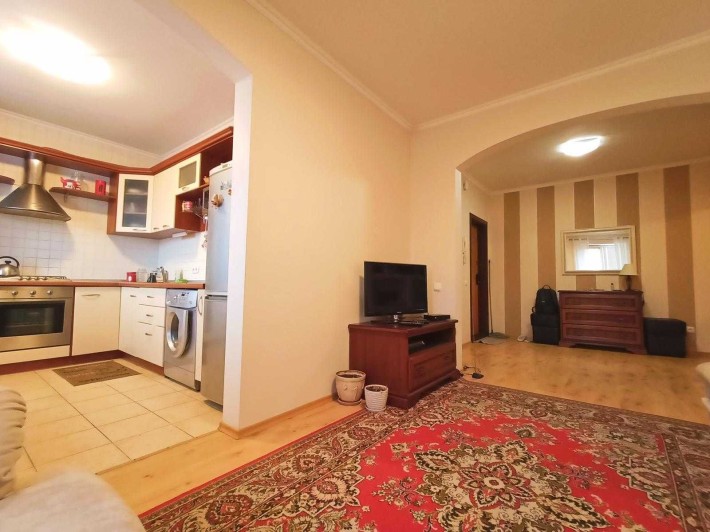 Продаж кватрири 75 м2 з ремонтом, меблями, технікою, район Бойова! - фото 1