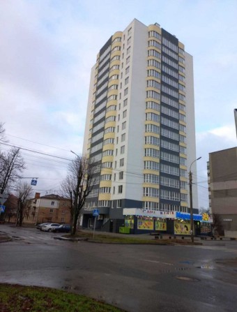 ТЕРМІНОВО! Продаж 2-кімнатної квартири в центрі Черкас!!! - фото 1