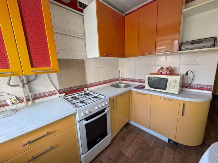 Продаж 2 кімн квартири. Центр. Меблі. Техніка - фото 1