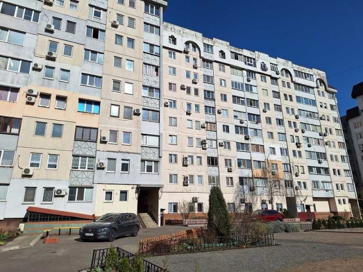 Велика 2 кв (64м2) з індив. опаленням, Митниця, вул. Героїв Дніпра, 53 - фото 1