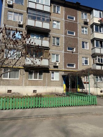 Продаж 3-кімнатної квартири на вул. Самійла Кішки (р-н 3-ї лікарні). - фото 1