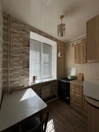 Продам 2к квартиру на вул. Будівельників - фото 1