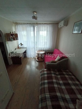 1-к малогабаритна квартира по вул.Поліська, 26 у Дарницькому районі - фото 1