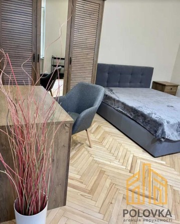 Продаж 4-кімнатної квартири на вул. Корзо, Центр - фото 1