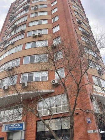 Продам простору 3-кімнатну квартиру  Аркадіївська Гоголя Центр 150кв.м - фото 1