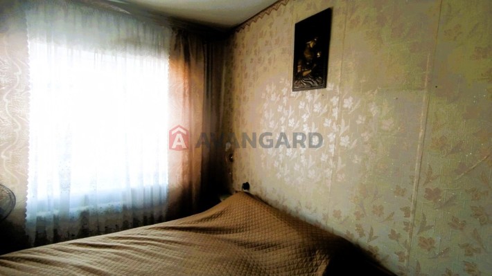 Продам 2-кім. квартиру в самому центрі міста! - фото 1
