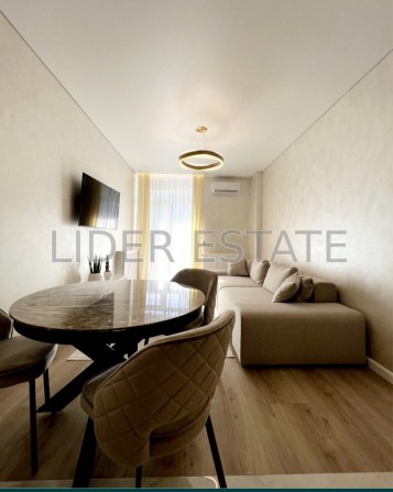 Продам 3-кімнатну квартиру в ЖК "Cristal" - фото 1