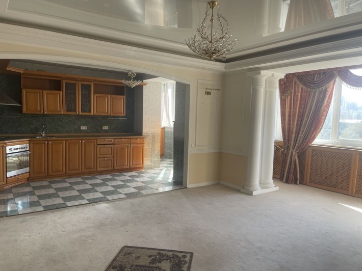 Продам большую квартиру Царское село Печерск - фото 1