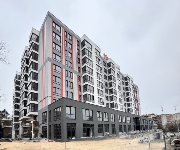 Продаж квартири в місті - фото 1