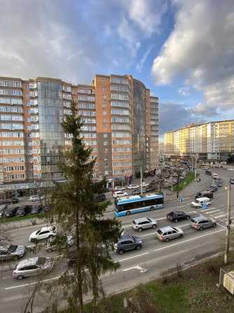 Продаж 3 кімнатної квартири, р-н Набережного кварталу - фото 1