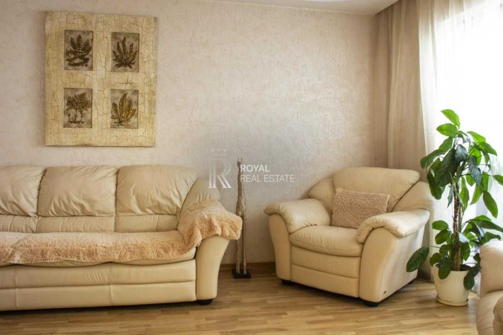 Продажа Троещина 3к квартира ул. Онере де Бальзака 55Г 87м2 ТОРГ - фото 1