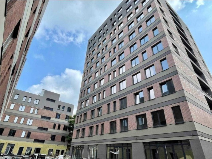 Продам 2х ком.квартиру в ж/к Троицкий на улице Староказацкой - фото 1