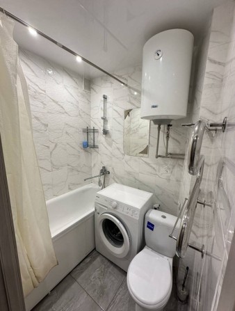 Продам квартиру в центрі, біля ЦУМу, 1-но кімнатну під житло або орен - фото 1