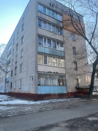 Продається 2-на квартира по вул. Космонавтів - фото 1
