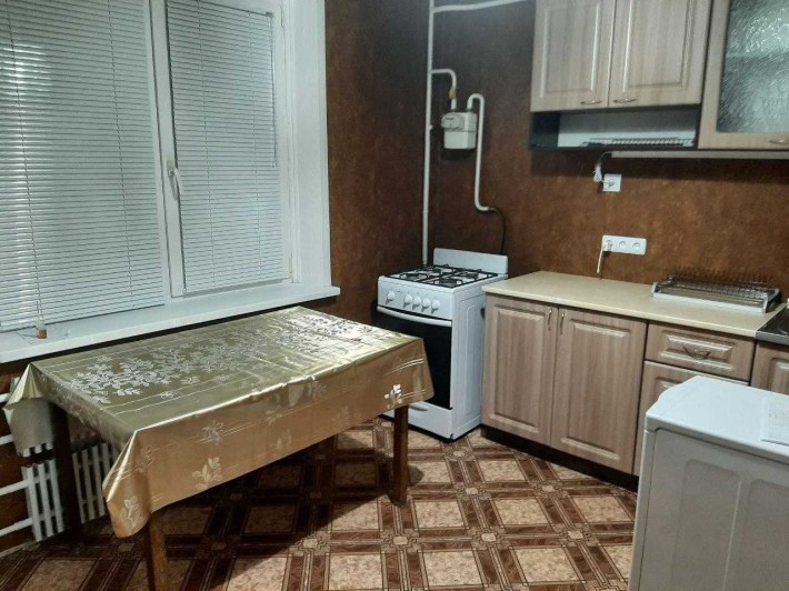 продам 3х комн на КАлиновой,интересная цена. - фото 1