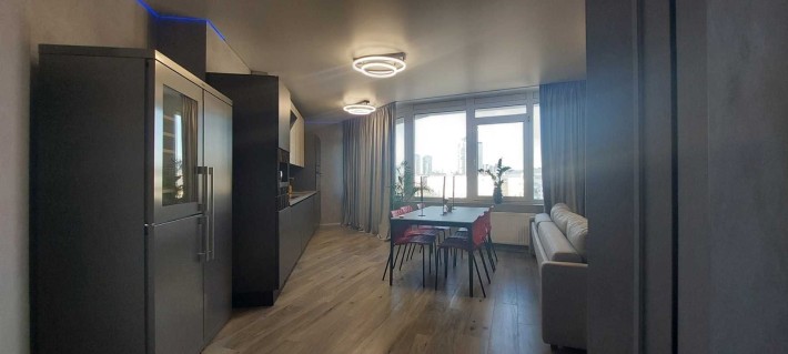 Продаж 3-кімнатної квартири Manhattan City ,ст.м.Політехнічний ін-т. - фото 1