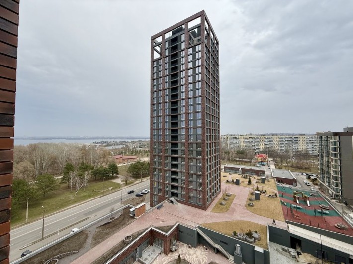 2-к квартира на 4 окна в ЖК Маршал / Marshall - фото 1
