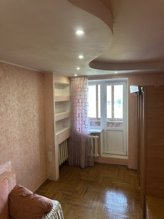 Продаж 3-кімнатної  квартири біля Дніпра, вул. Жужоми - фото 1