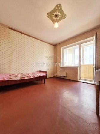 Продам простору з великим холом 3к квартиру на ідеальному поверсі БЕЗ% - фото 1