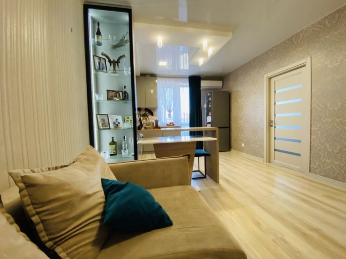 Продаж квартири з ремонтом - фото 1