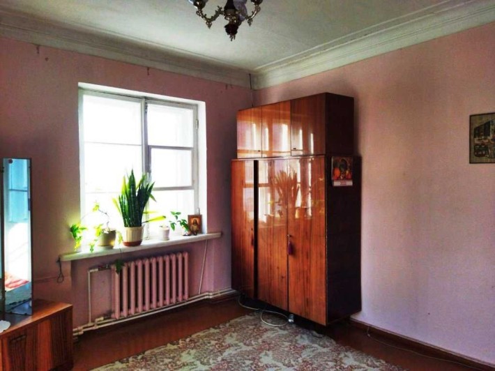 № 13388 - 3 к. квартира, Центр, В.Бердичівська, 3/3 пов., цегла - фото 1